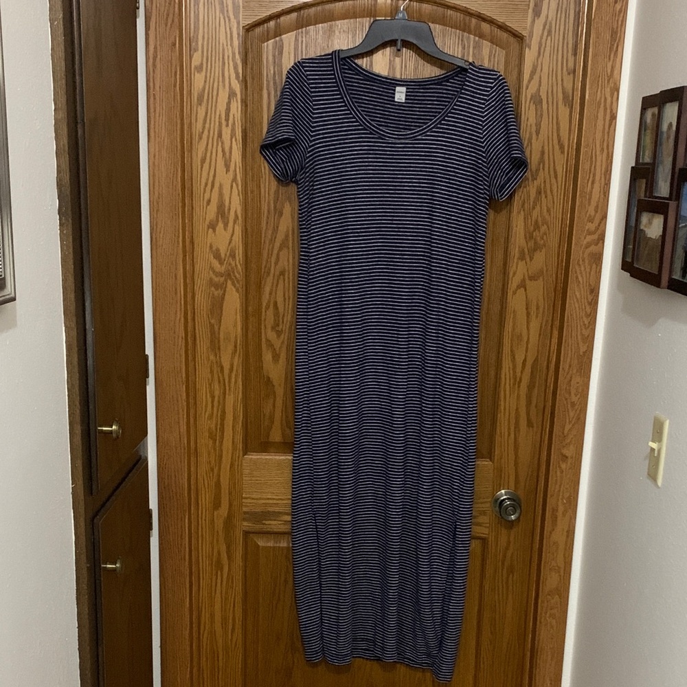 Old Navy Black and White Striped Maxi Dress